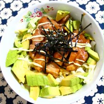 味噌 焼鶏丼