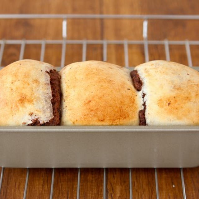 パウンドケーキ型で簡単！あんこたっぷりな「あん食パン」の簡単レシピとアレンジ