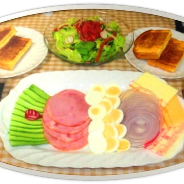 朝食は、トーストサンドで