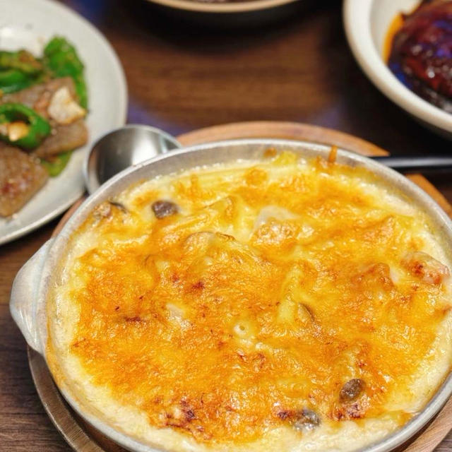 暑い日にも食べたくなる！リメイクで2度おいしい！白菜とベーコンのグラタンと絶品ハンバーグ♡