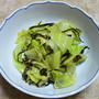 茹でキャベツと塩昆布の白だし和え