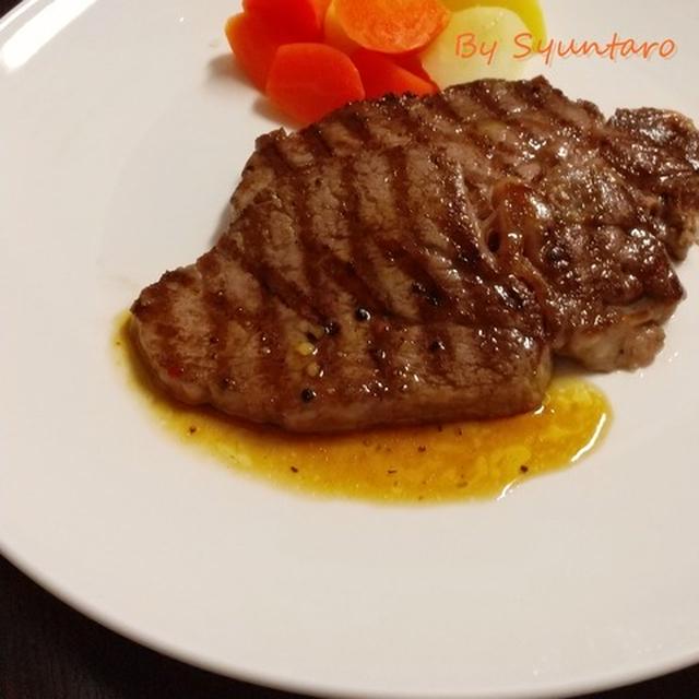 【牛肉・激安】『黒毛和牛のステーキ』ソースは２種類からお好みで「黒酢醤油と和風ハニーマスタード」｜激安な理由は、期限切迫品の半額品だからだよ（笑）