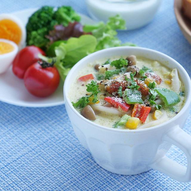 レンジで一発！豆乳カレースープご飯✨