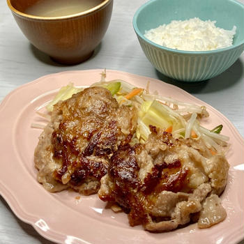 【KNKスタミナ源たれ使い切りチャレンジ3日目】豚肉を焼いたやつ