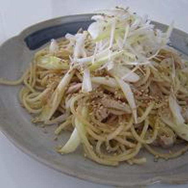 長ネギたっぷりなパスタ