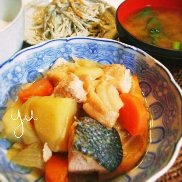 麩入り鮭じゃが