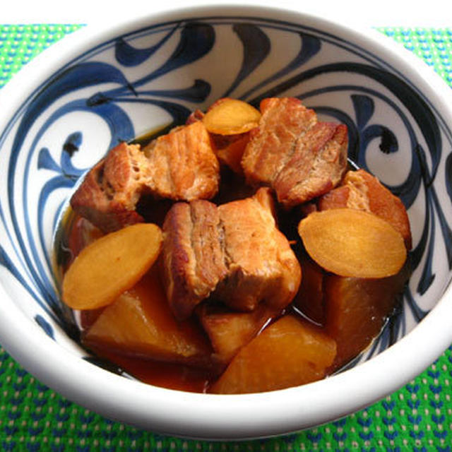 豚バラ肉と大根のこっくり煮