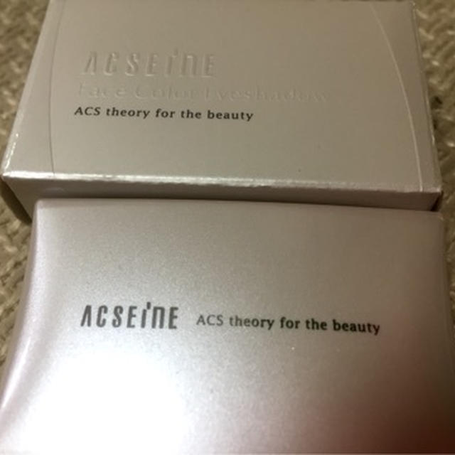 アクセーヌ　フェイスカラーアイシャドウ