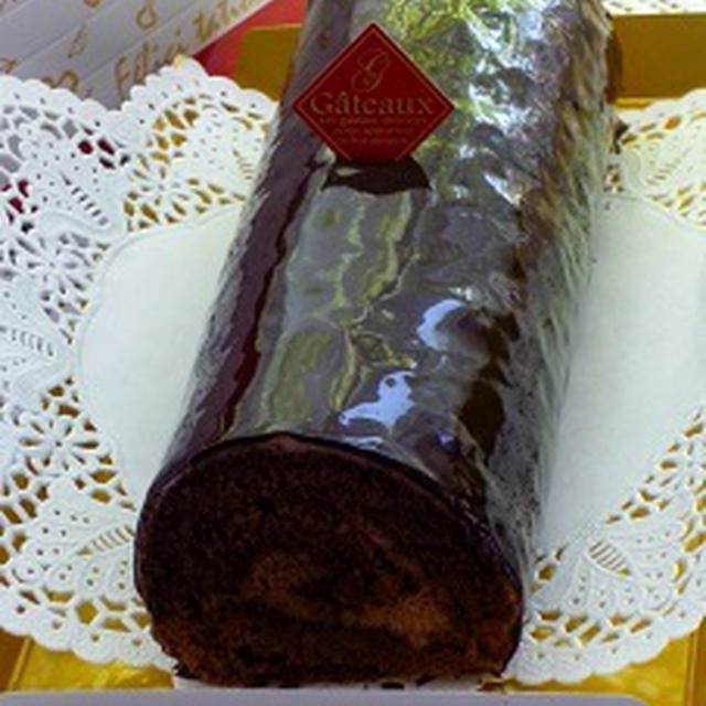 *チョコレートロールケーキ*