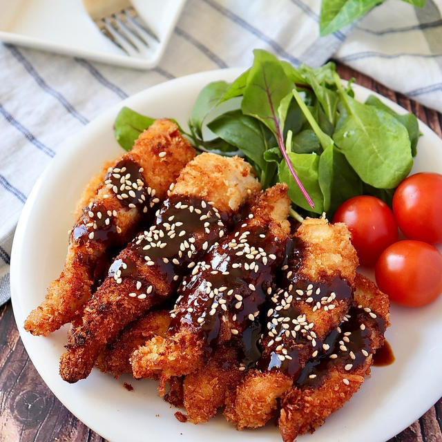 鶏むね肉でどうお手軽！柔らかスティックチキンカツ