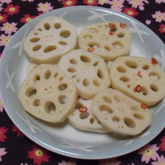 旬の美味しさを味わおう！！揚げれんこんの南蛮酢漬け