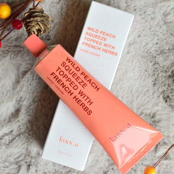 ◎果実味のある香りのハンドクリーム『Kuoca WILD PEACH HAND CREAM』