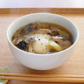 芯からぽかぽか☆たっぷり野菜とサバ缶のお雑煮。ベランダで氷作れちゃったー！ by musashiさん