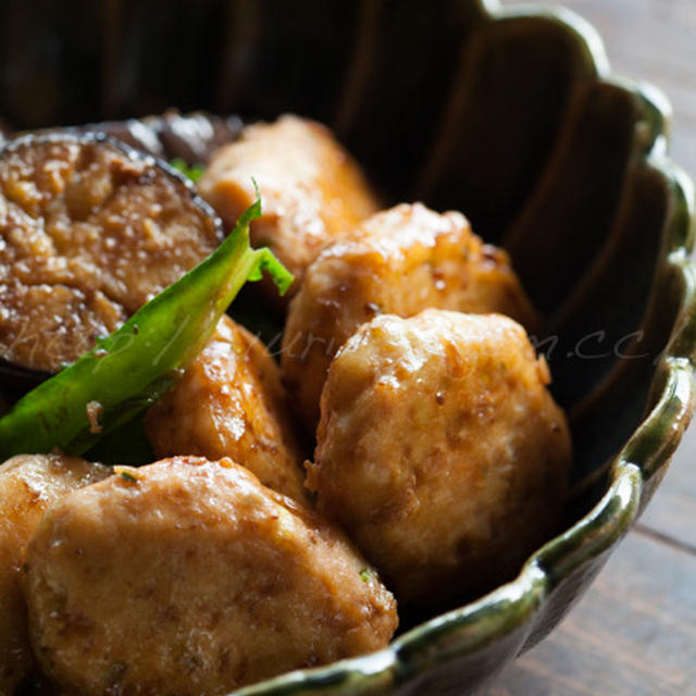 鶏つくねと茄子の万能味噌炒焼き