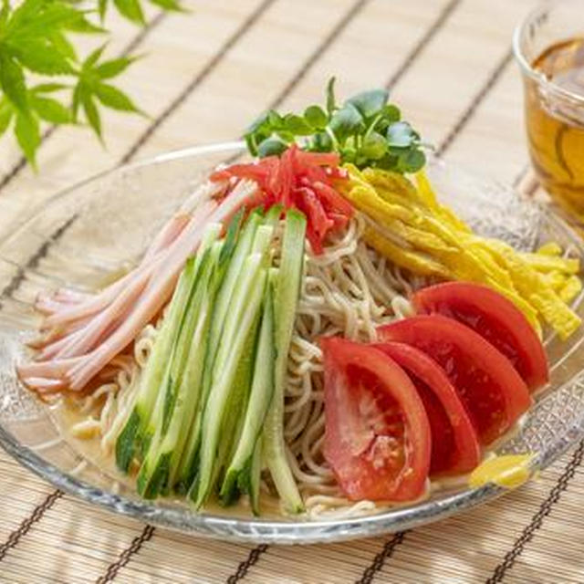 夏の自炊レシピ（冷麺編）：初心者でも簡単に作れるお手軽レシピ