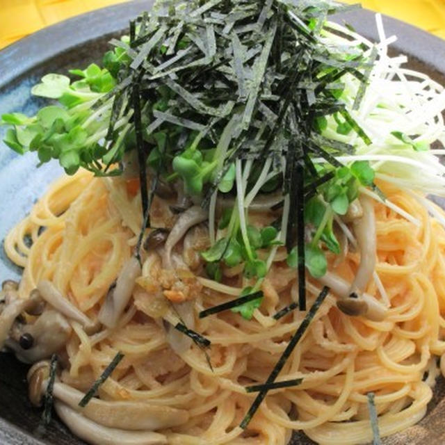 明太子しめじパスタと美味しいスパークリング(^^♪