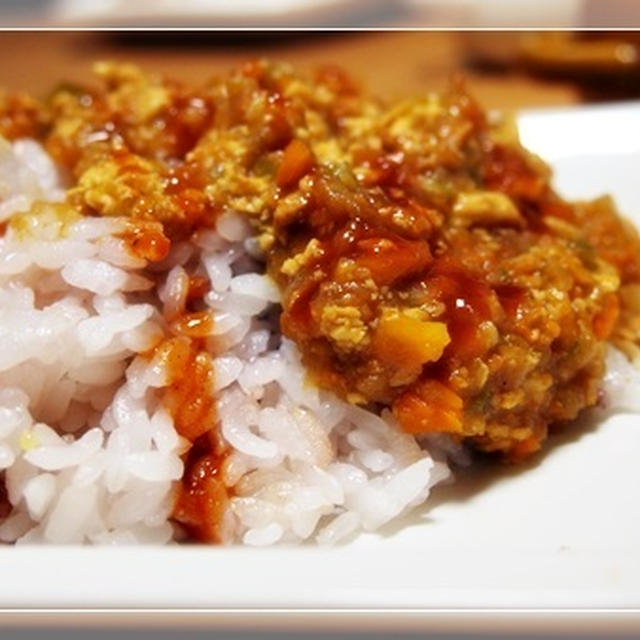ドライカレーの夕ご飯。