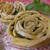 チーズをはさんでローズ形に焼くだけ♪　薔薇パン