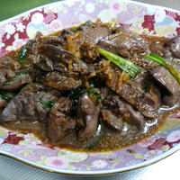 鶏肝の焼肉のたれ煮込み
