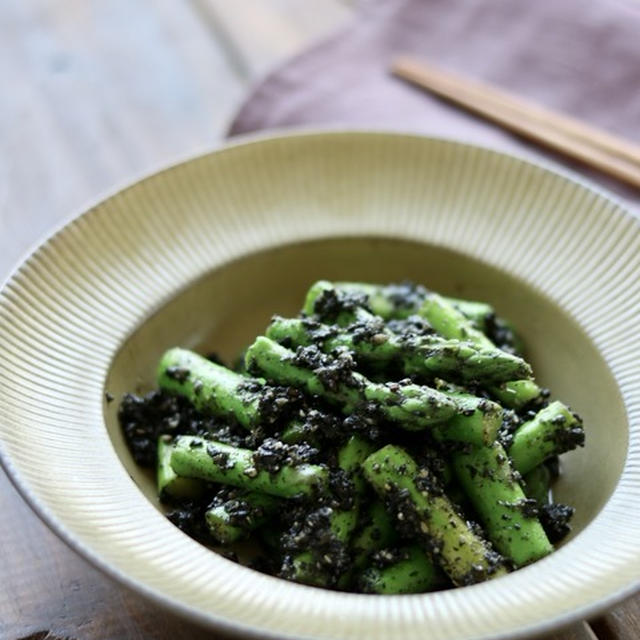 今日の副菜『かぶとしらすのペペロン蒸し焼き』