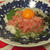 洋風マグロ丼・クルーヌクッキアの器に盛り付け