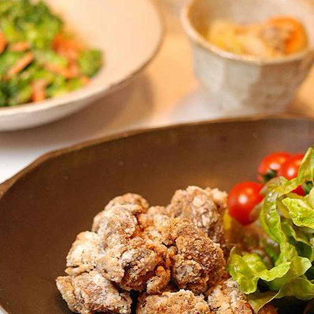 鶏の唐揚げ・春キャベツのツナ煮定食
