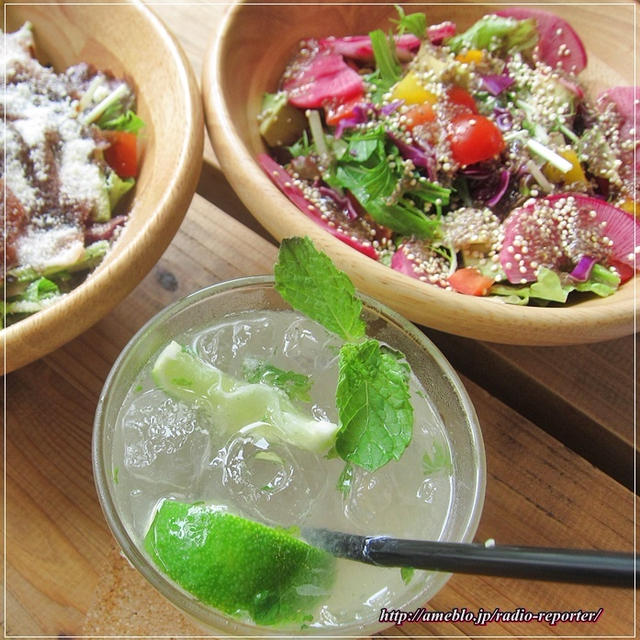 ソファー席のあるヘルシー素敵カフェ☆表参道Cafe&Dining olt（オルト）