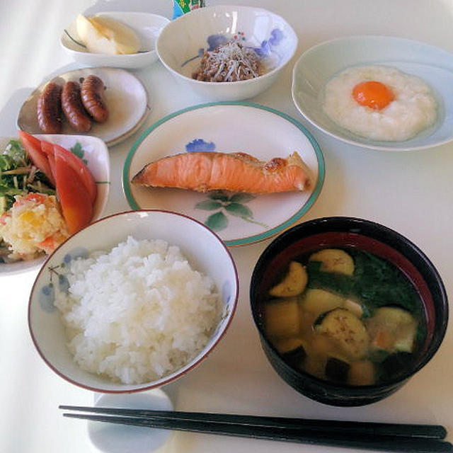 朝ごはん