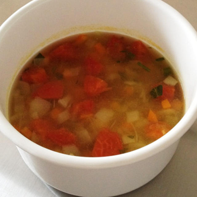 塩鶏の煮汁のカレー風味スープ