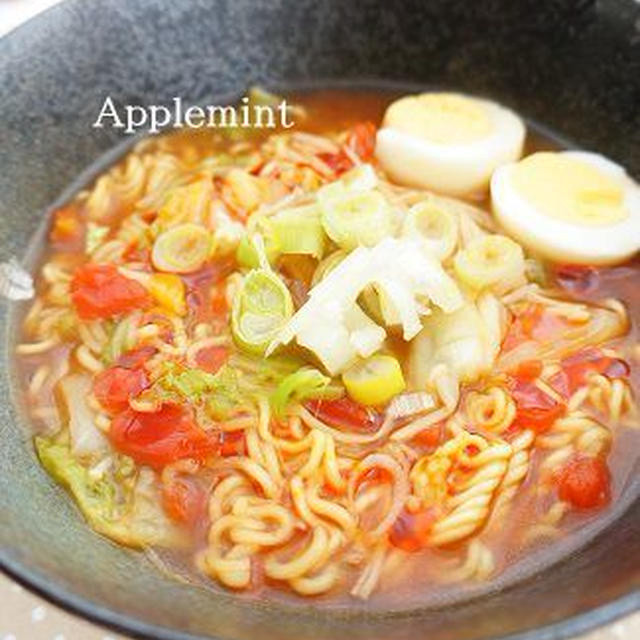 トマト風味の酸辣湯（サンラータン）麺【大黒軒醤油ラーメン（即席麺）使用】