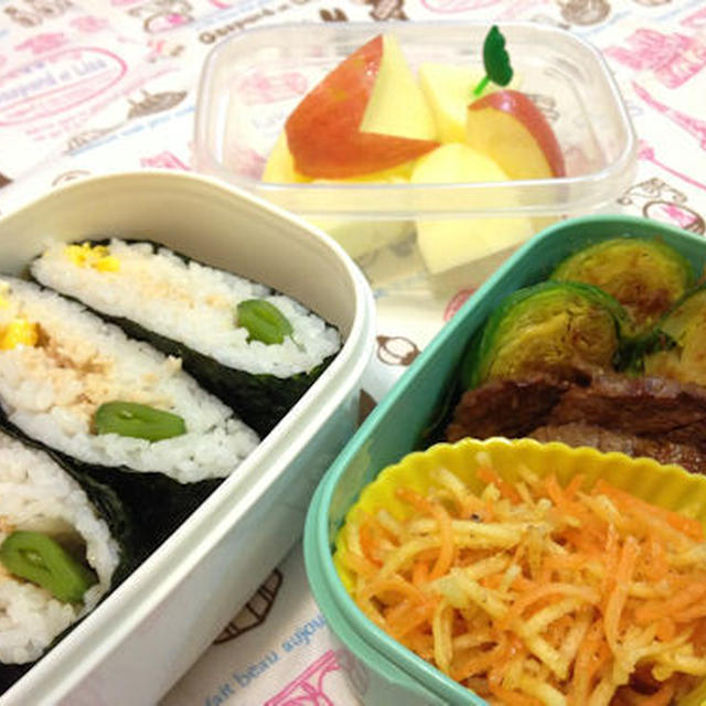 三色ご飯のおにぎらず