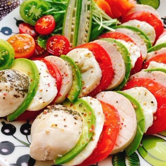 バジル鶏ハムのカプレーゼ風(動画レシピ)/Caprese salad with Chicken breast.