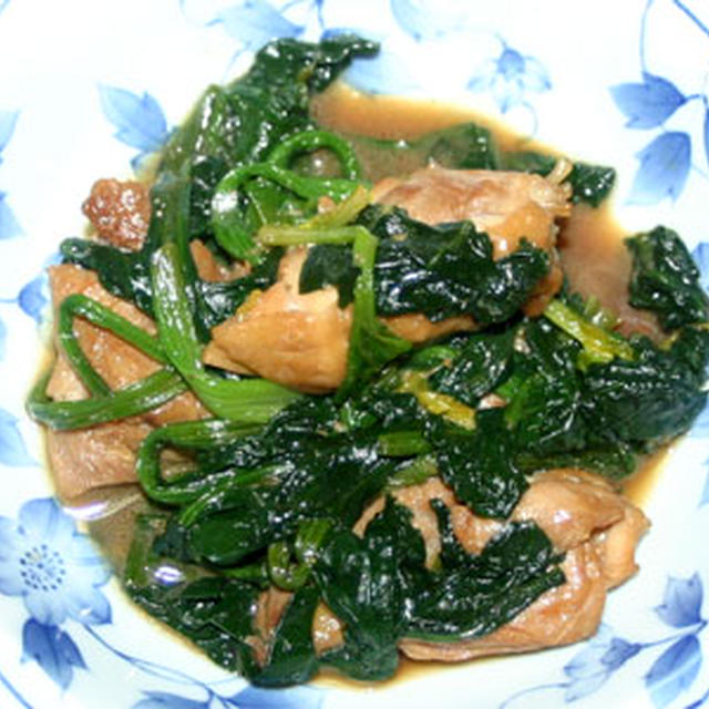 鶏肉とほうれん草の炒め物