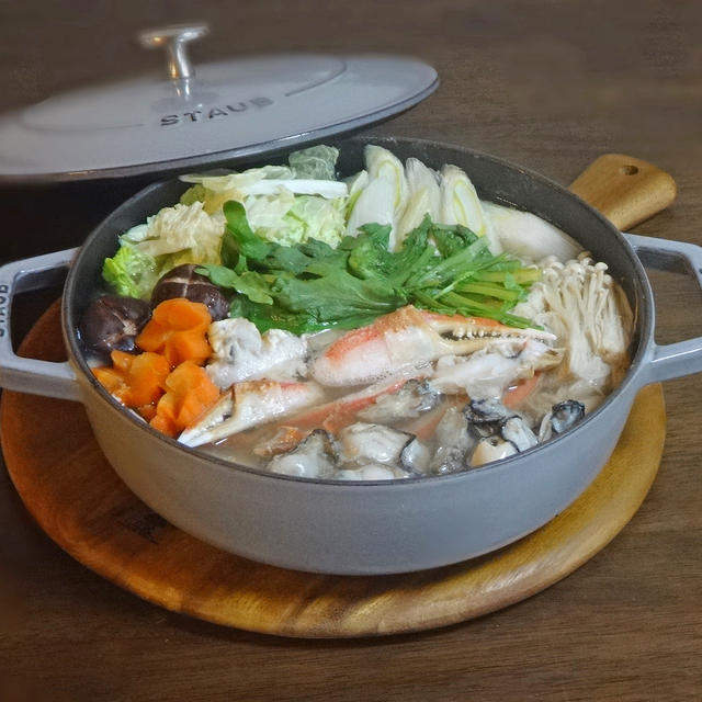 めちゃ旨 カニと牡蠣の冬の味覚鍋 By Koichiさん レシピブログ 料理ブログのレシピ満載