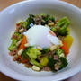 蒸し野菜の温玉サラダ