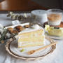POMPONCAKESさんのさくらんぼパフェと桃のショートケーキとクッキーと籐皿と