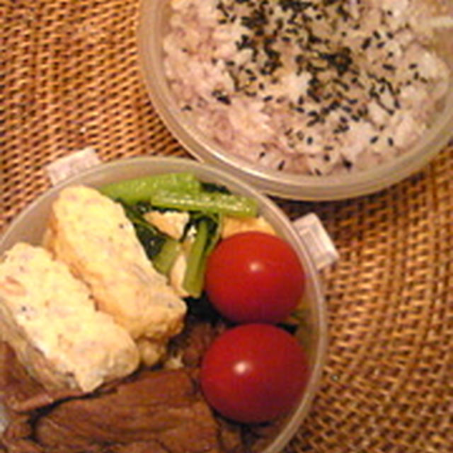 【お弁当】豚肉のしょうが焼きとシラス入りたまご焼き