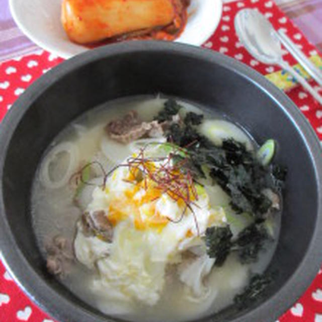 ☆韓国でもお正月には、お雑煮を作ります（トック・떡국）。