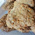 Oatmeal cookies （オーブンを楽に使える暑さですね。）