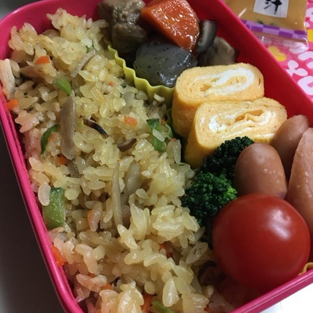 1-25 LAWSON仕様の鶏ごぼうご飯弁