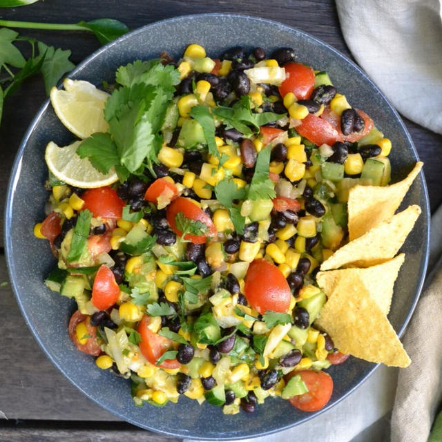 Black Bean Avocado Salad ブラックビーンとアボカドのサラダ