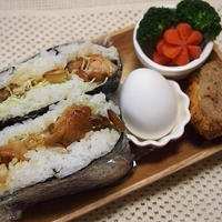 「クックパッドニュース」に掲載【甘辛たれが最高～♡焼き鳥おにぎらず】