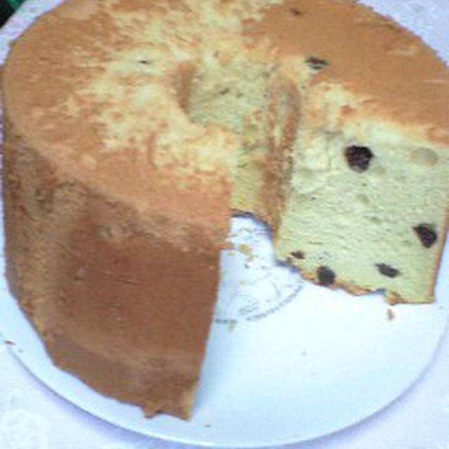 ラムレーズンシフォンケーキ