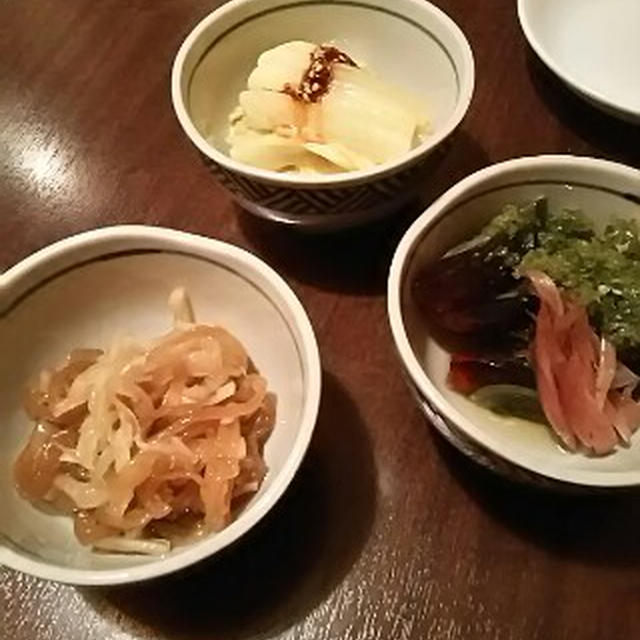 羊肉を北京料理で喰む 2：前菜４種のうち…