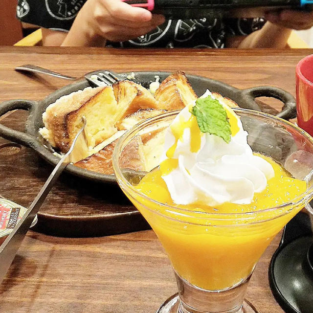 【おやつ☆ジョナサンでエアコンクリーニング待ち！】