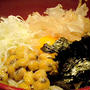 東京・銀座　矢部「納豆うどん」
