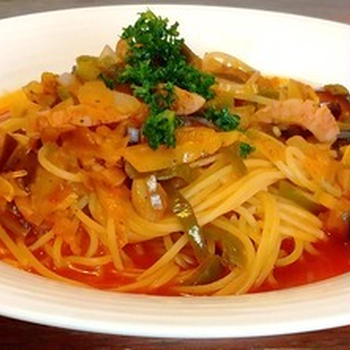なすも入れて野菜たっぷりアラビアータパスタ