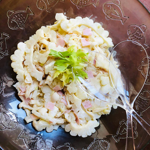白いキノコと白ゴーヤで作るホワイトサラダ【ブナピー、白マイタケ活用レシピ】