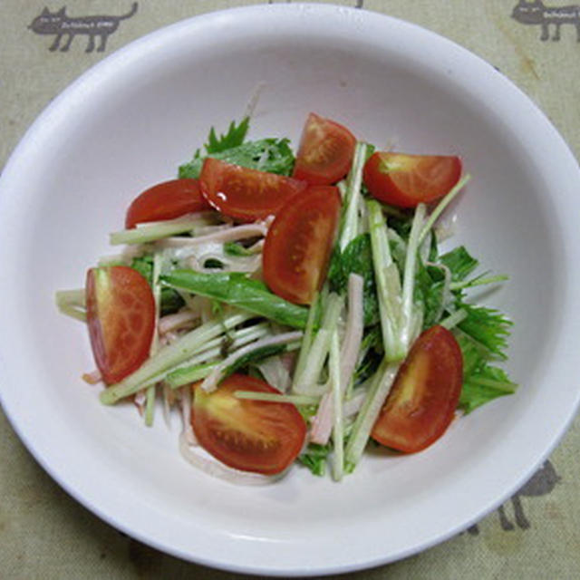 水菜と大根とハムのサラダ