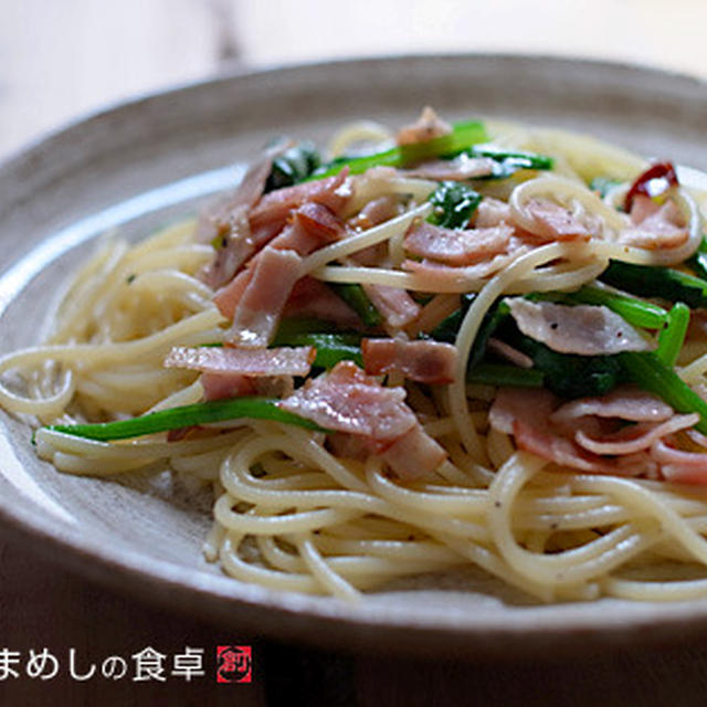 ベーコンとほうれん草のパスタ